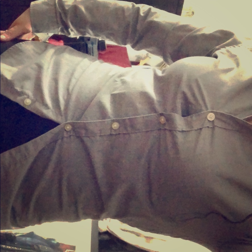 H&M gray button down shirt